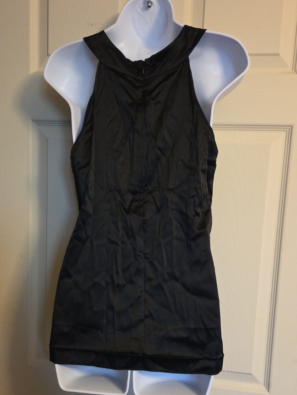 Theory Black Silk Sleeveless Blouse Size Small - Picture 2 of 10